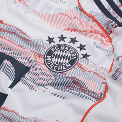 Bayern Munich Maillot Extérieur 2025/26