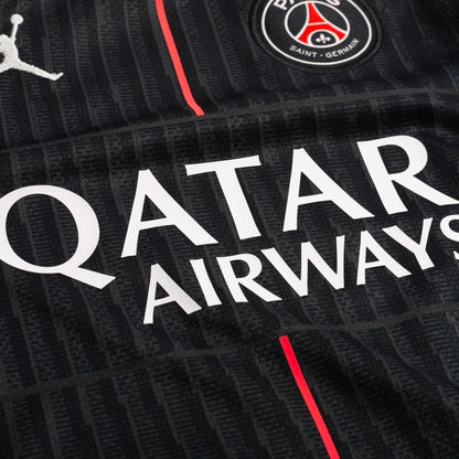 Paris Saint-Germain Quatrième Maillot 2025/26